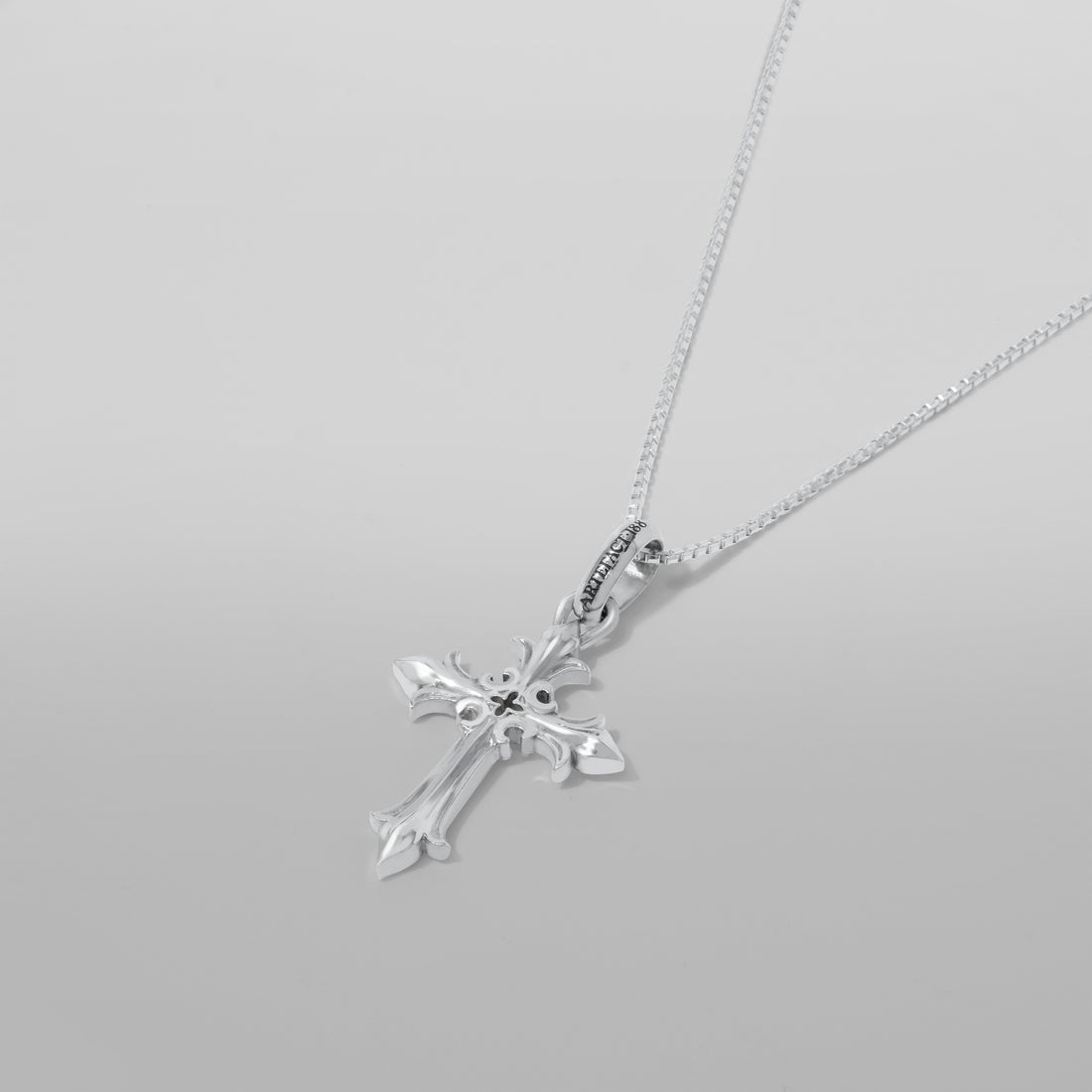 Tracery Cross Pendant