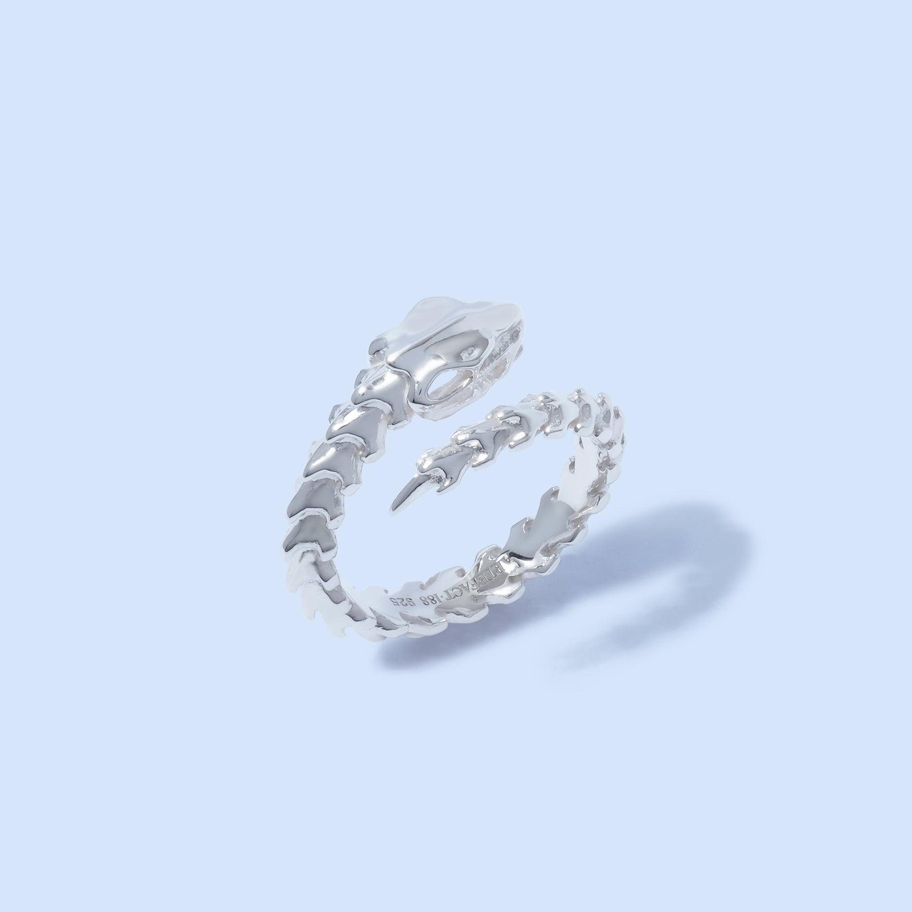 Vipera Ring